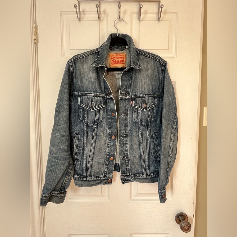 LEVI’S trucker jacket - Picture 7 of 7